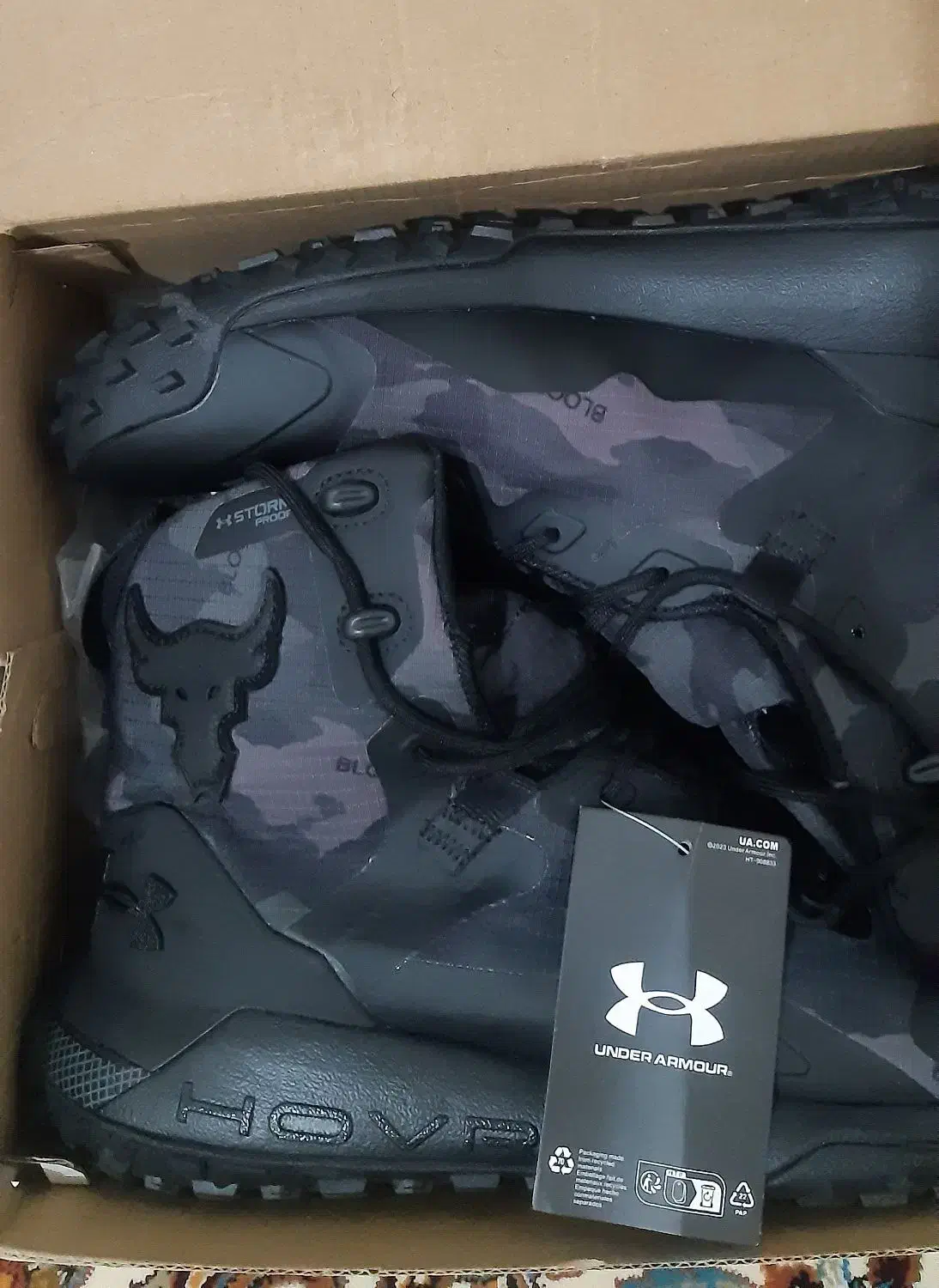 کفش کوهنوردی و بوت Under Armour و columbia|کیف، کفش، کمربند|زنجان, |دیوار