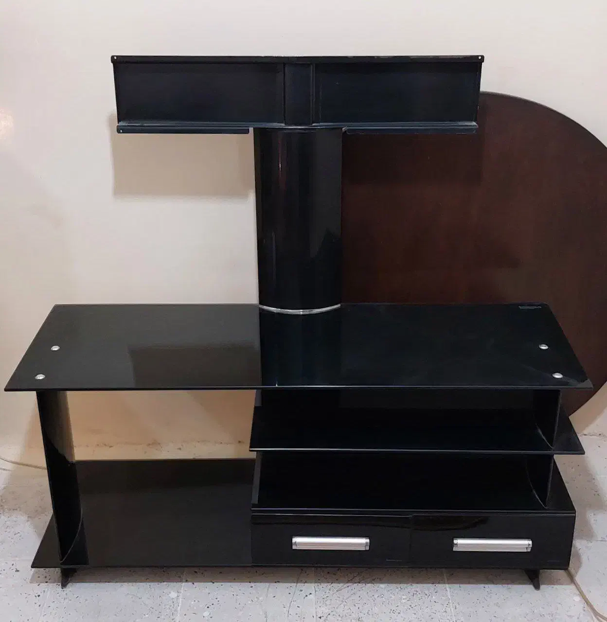 میز تلویزیون - سرخ‌کن - چرخ سردوز|چرخ خیاطی و ریسندگی|گرگان, |دیوار