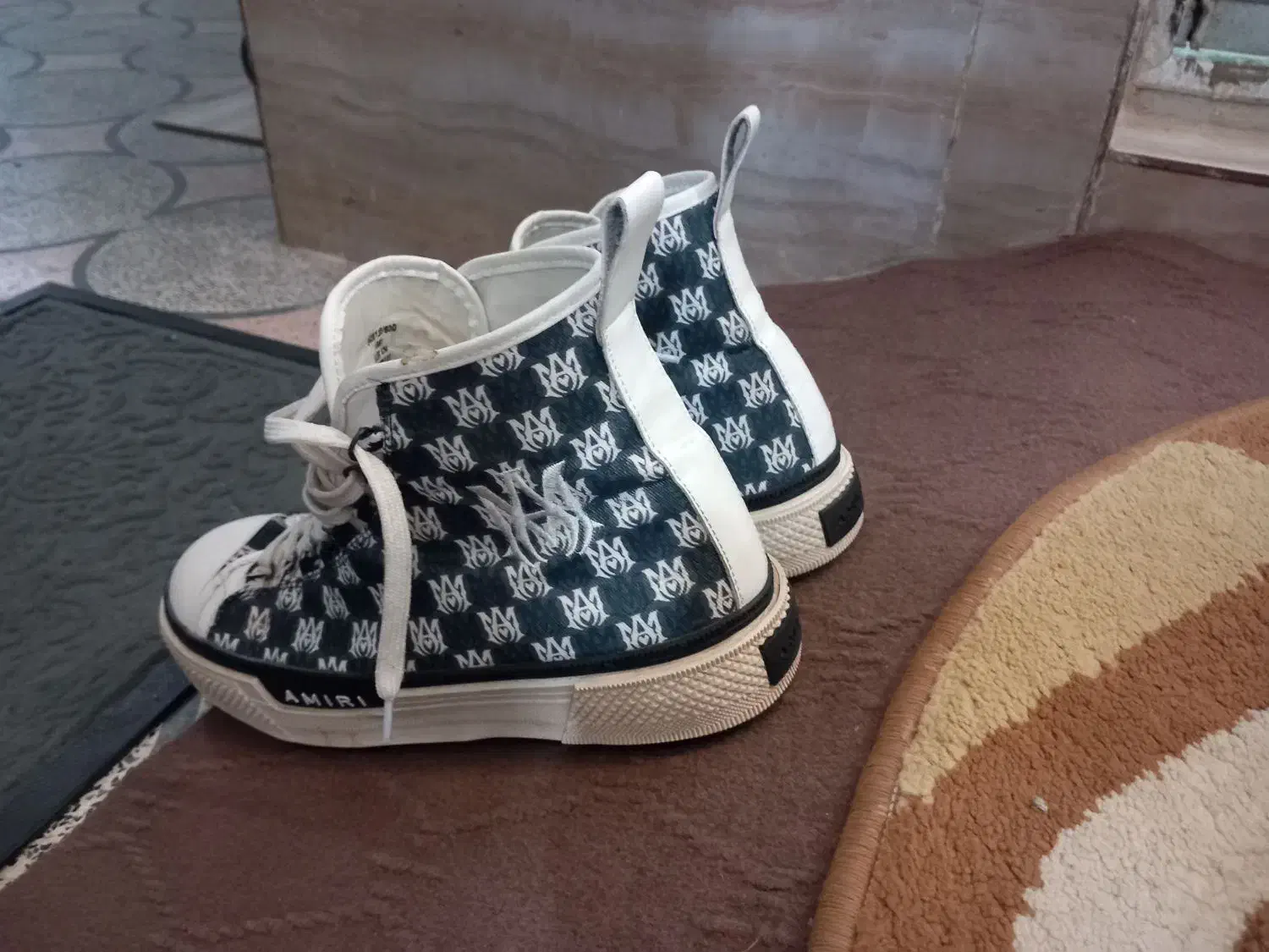 کتونی ساقدار مدل Amiri مناسب پای۴۲و۴۳.|کیف، کفش، کمربند|رشت, نظری|دیوار