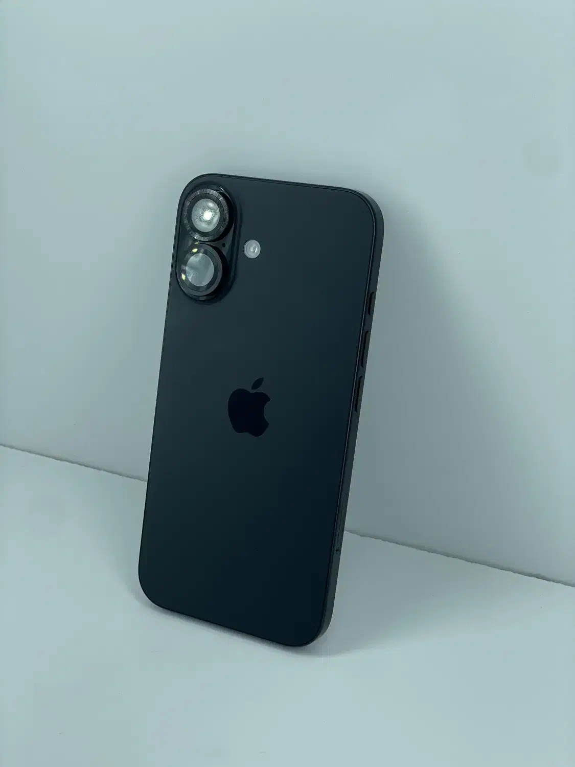 ایفون 16نرمال ریجستر شده تمیز|موبایل|زرند, |دیوار