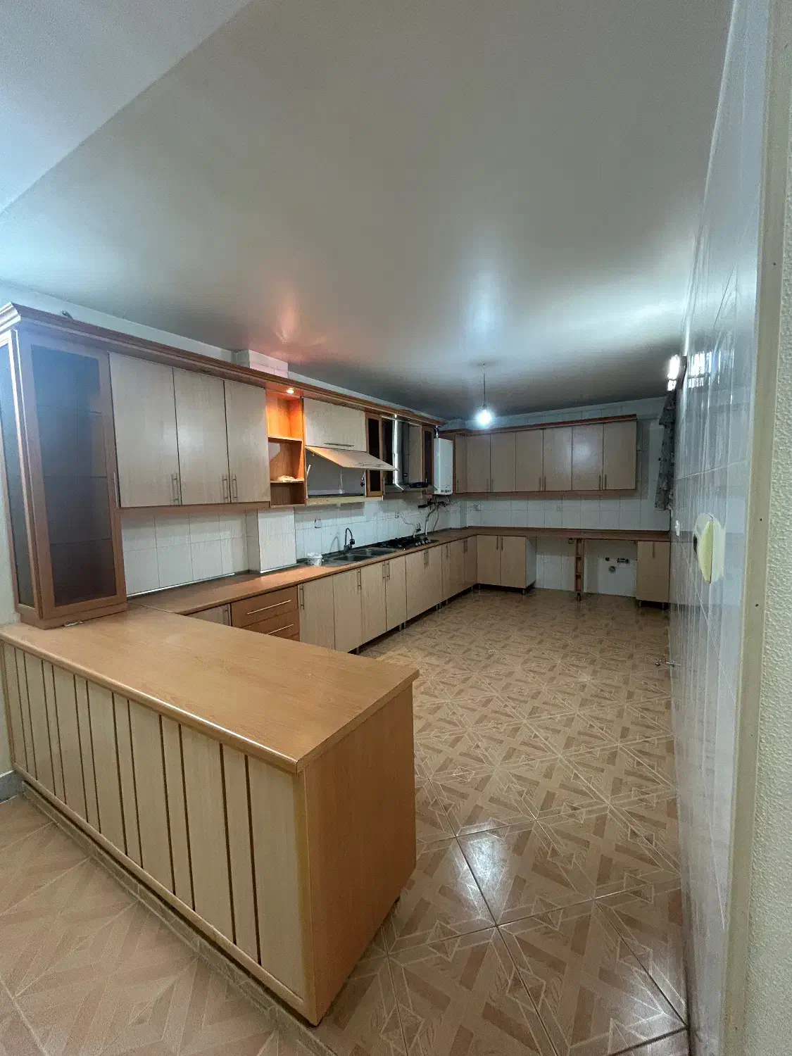 تک واحدی با ویو پارک|اجارهٔ آپارتمان|شاهین‌شهر, شهرک میلاد|دیوار