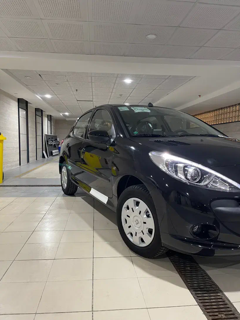 فروش خودرو پژو ۲۰۷ مدل ۴۰۱|خودرو سواری و وانت|شیراز, میرزاکوچک خان|دیوار