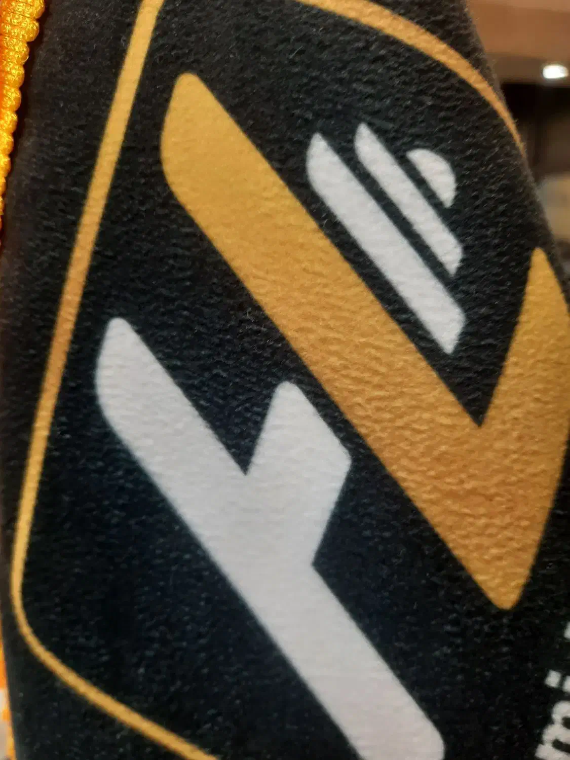 نیروی خدمات آقا برای سالن بدنسازی|استخدام سرایداری و نظافت|مشهد, جانباز|دیوار