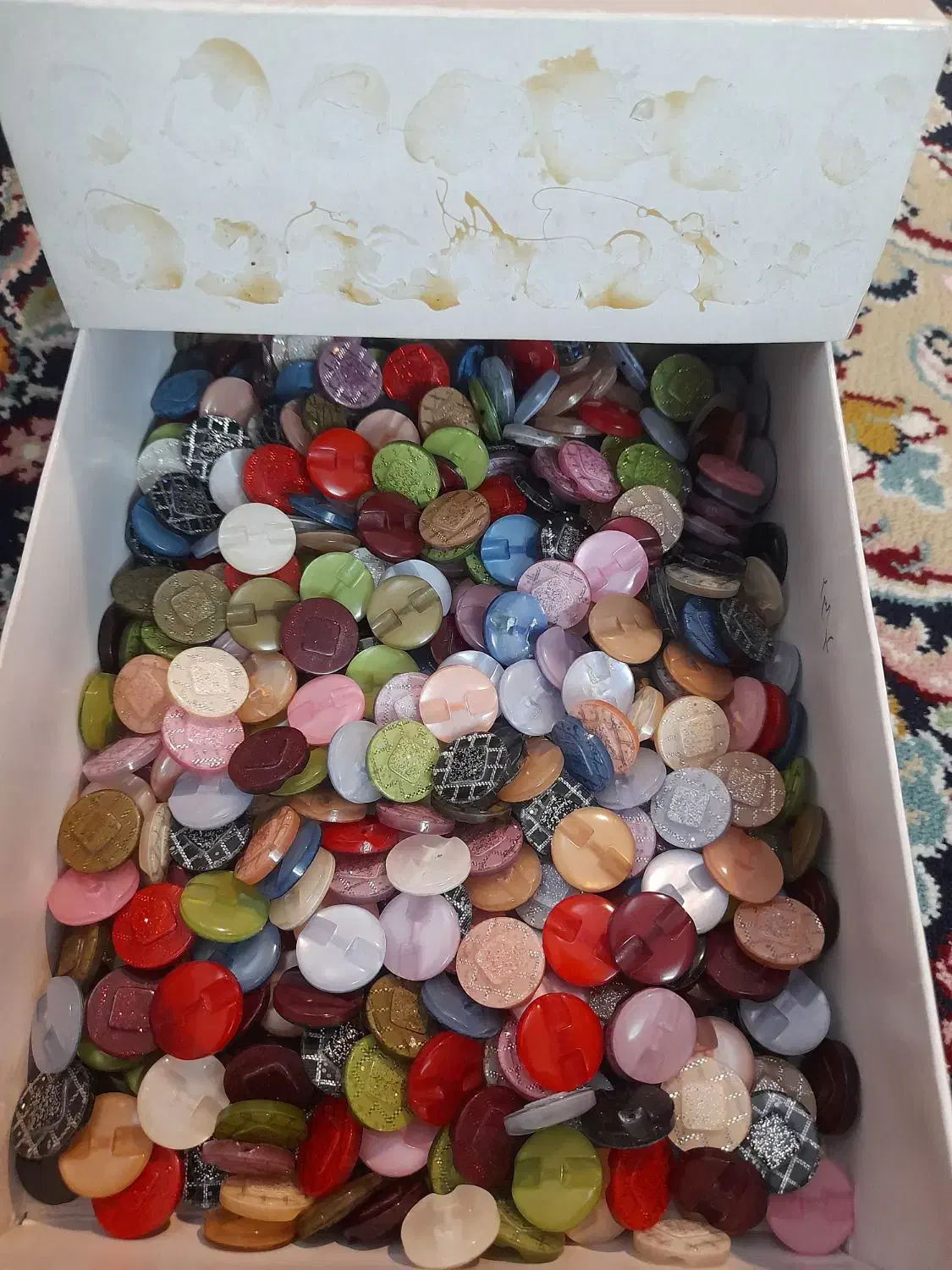 فروش دکمه زیر قیمت|لوازم خیاطی و بافتنی|شاندیز, |دیوار