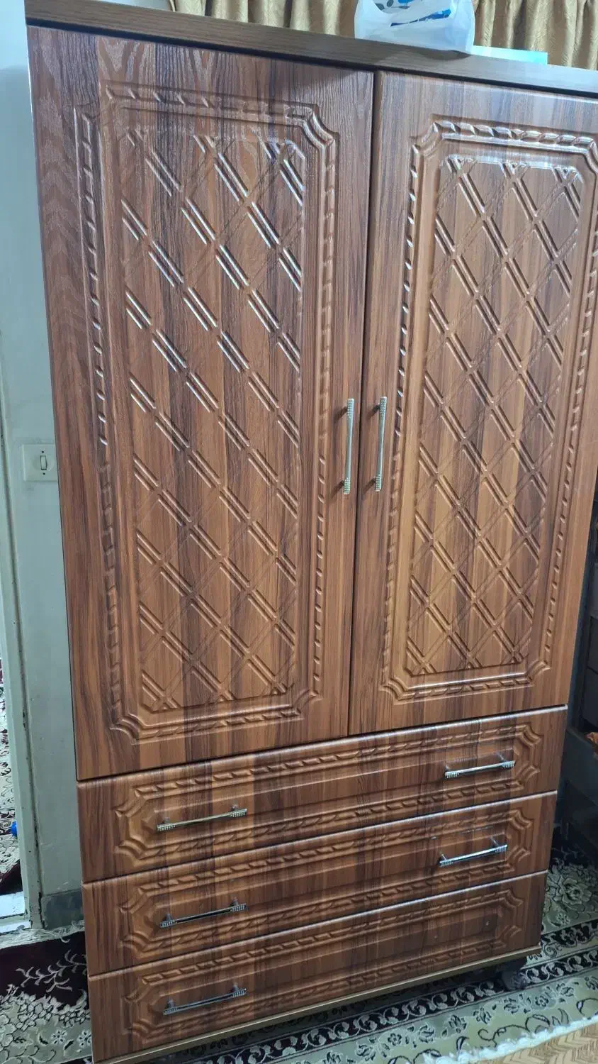 کمد جالباسی ۳کشو|جاکفشی، کمد، دراور|قم, زنبیل آباد|دیوار