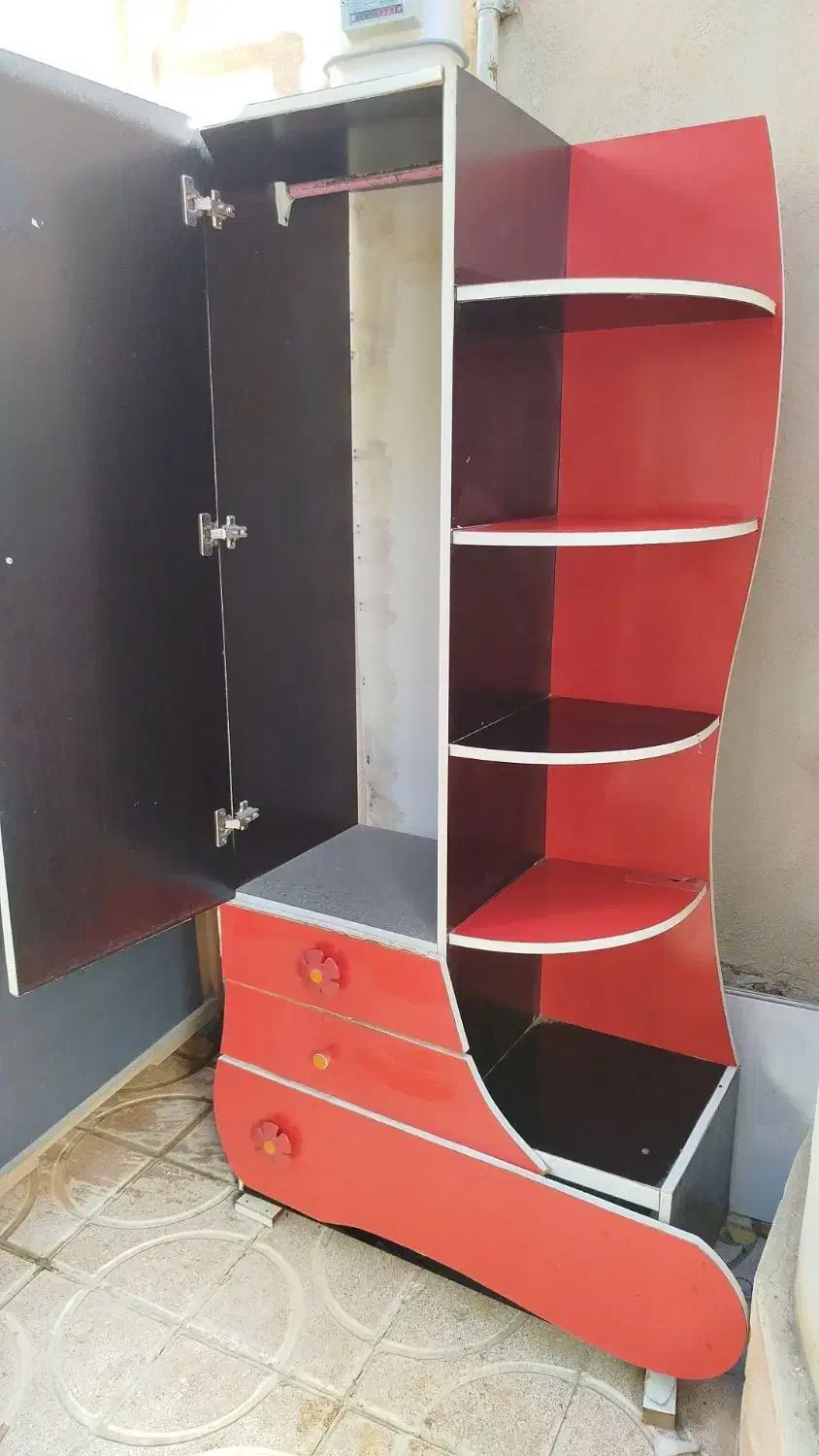 بوفه وکمد باهم ۵۰۰ تومن|بوفه، ویترین، کنسول|اهر, |دیوار