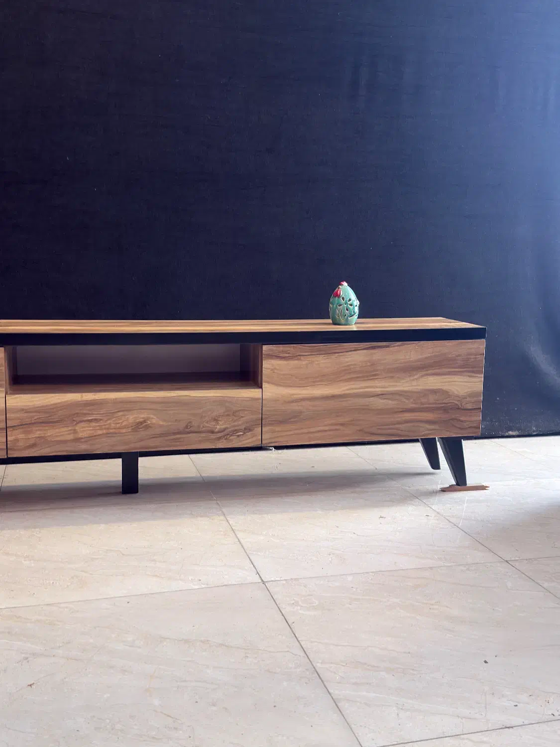 میز تلویزیون پایه دار طرح شاهین|میز تلویزیون|پیربازار, |دیوار