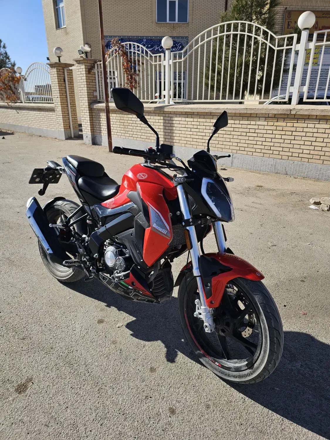 بنلی ۱۸۰s مدل ۱۴۰۰|موتورسیکلت|نیشابور, شهرک بهداری|دیوار