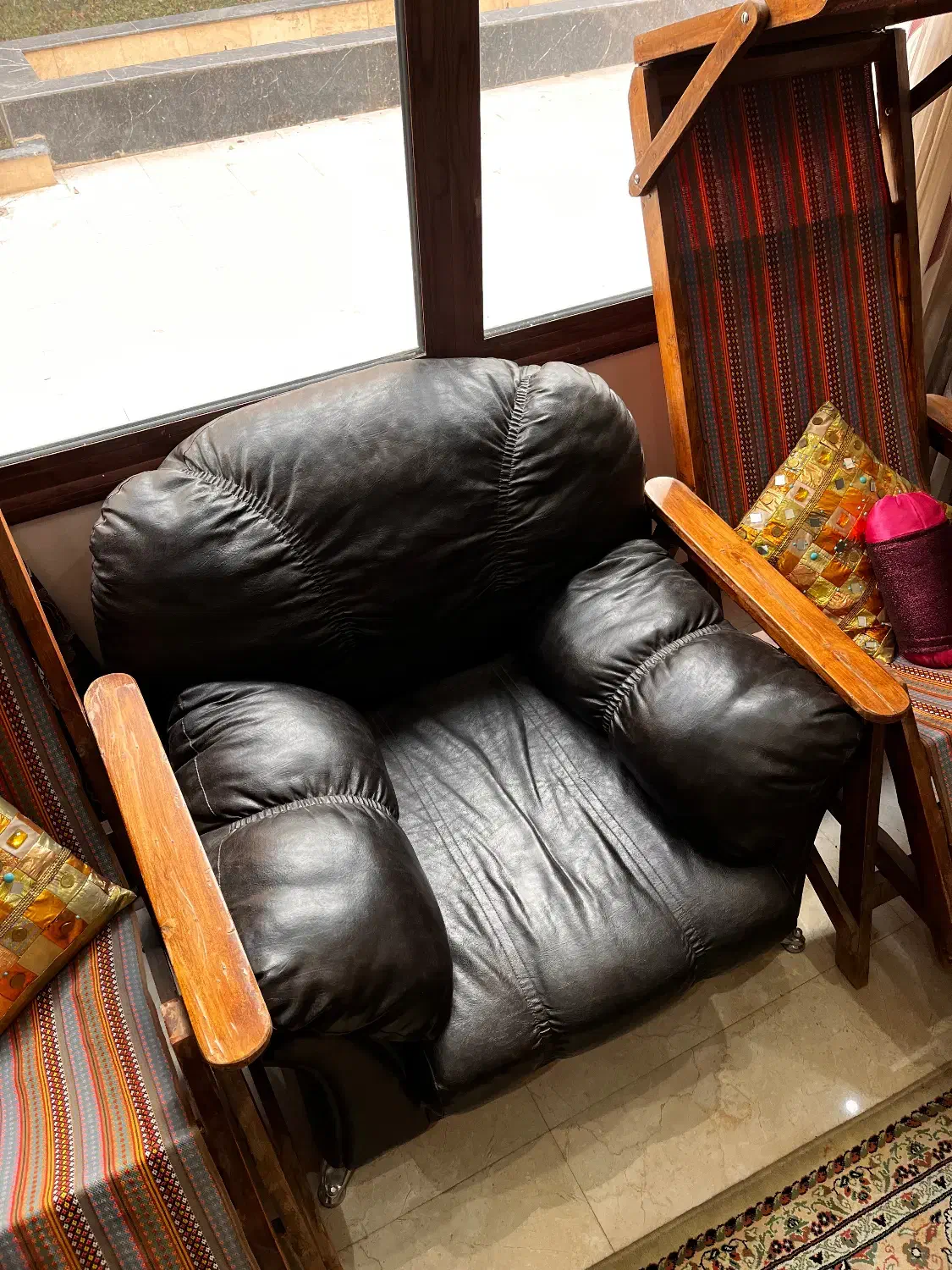 مبل|مبلمان اداری|اصفهان, خانه اصفهان|دیوار