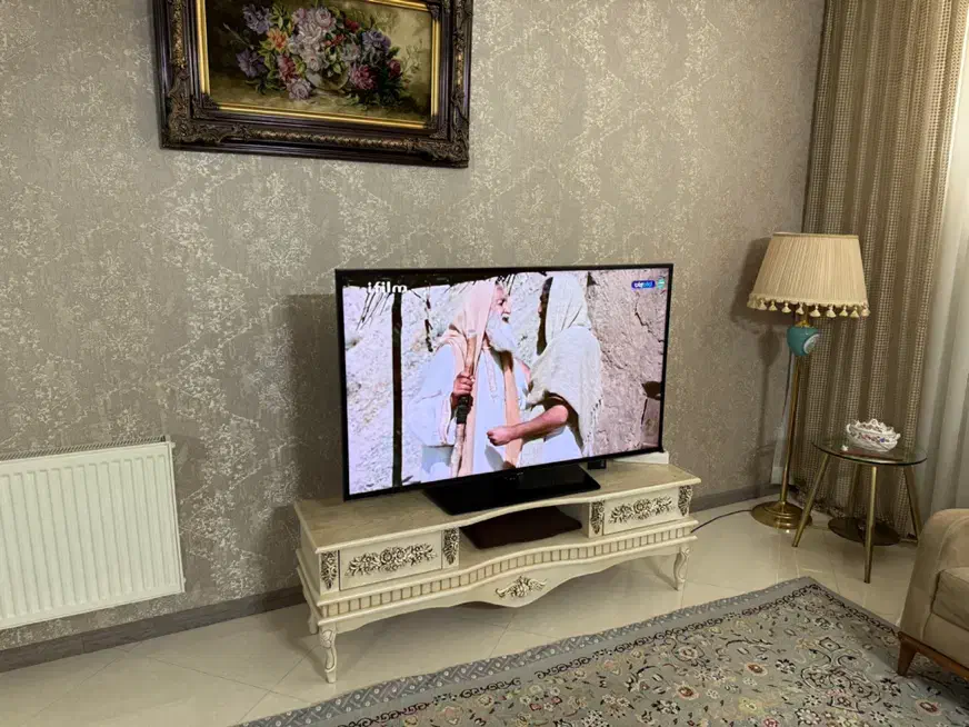 تلویزیون ۵۸ سامسونگ هوشمند اسمارت|تلویزیون و پروژکتور|مشهد, عامل|دیوار