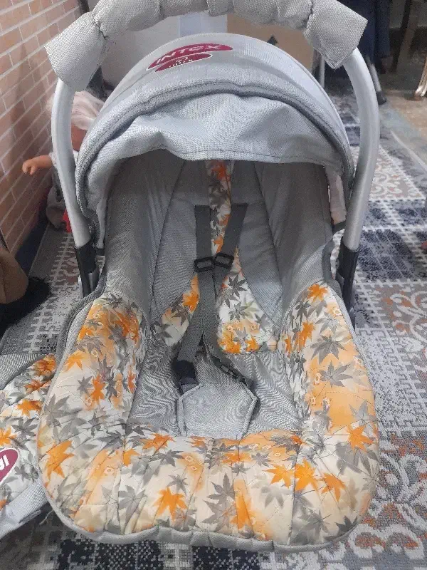 کریر|کالسکه و لوازم جانبی|قم, شهرک فاطمیه|دیوار