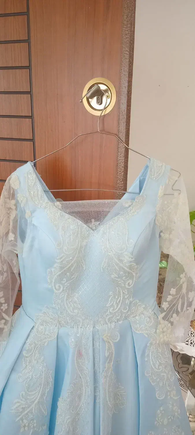 لباس عروس|لباس|صومعهسرا, |دیوار