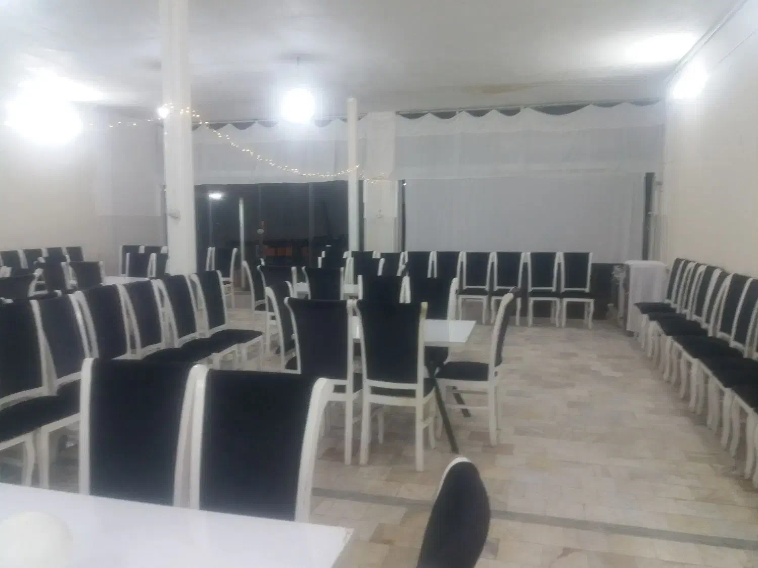 صندلی تالاری درحد|میز و صندلی غذاخوری|اراک, |دیوار