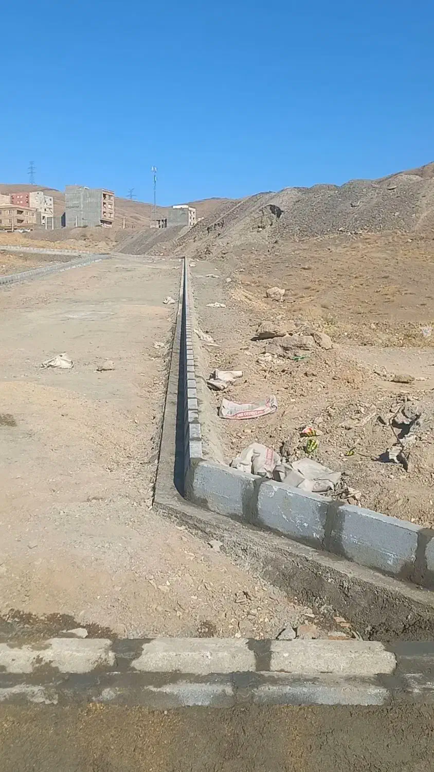 به یک نیروی کارساده جهت جدول کاری|استخدام معماری، عمران و ساختمانی|ملایر, |دیوار