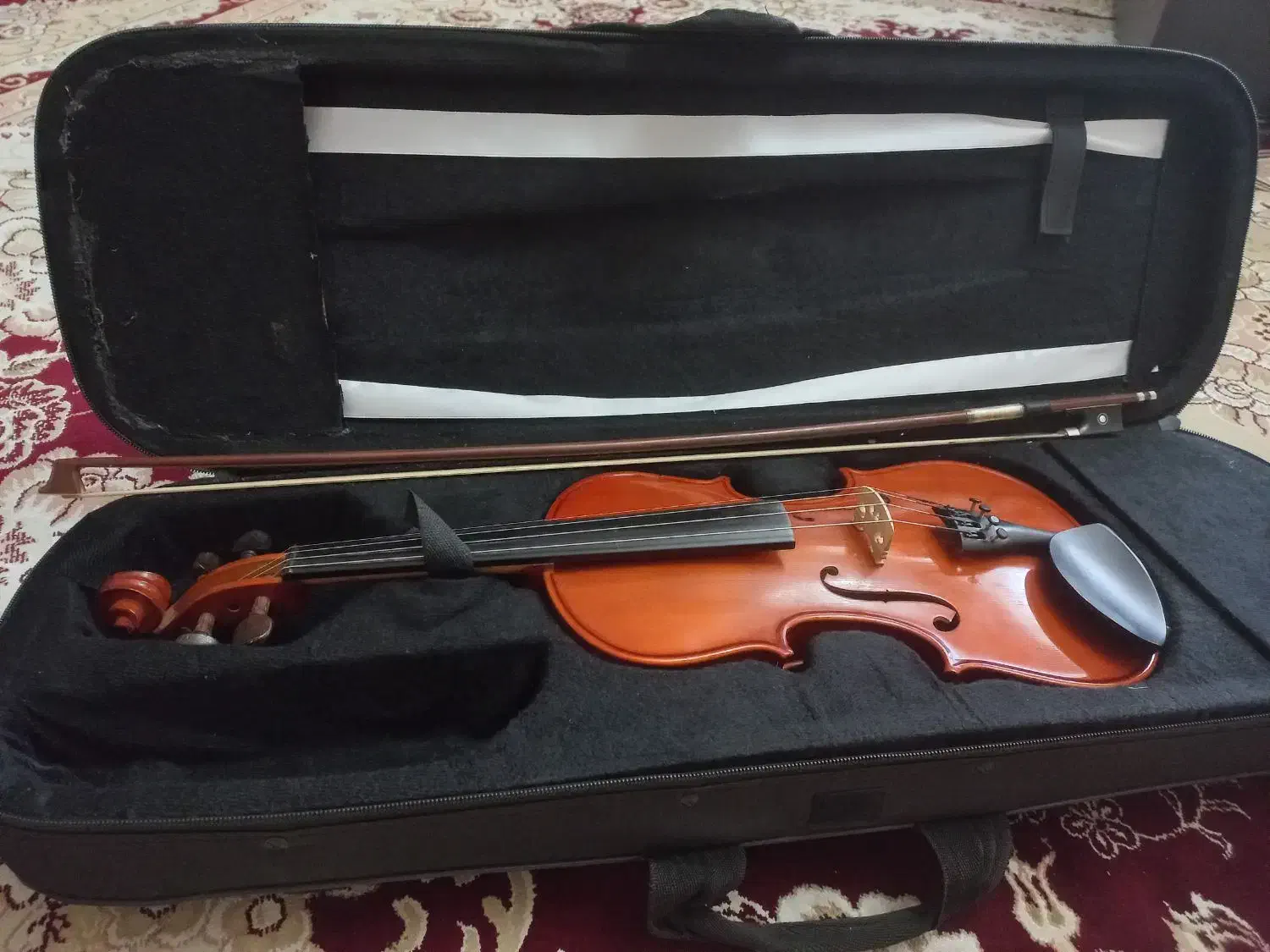 ویولن تی اف۱۴۲|ویولن|اندیشه, اندیشه فاز ۳|دیوار