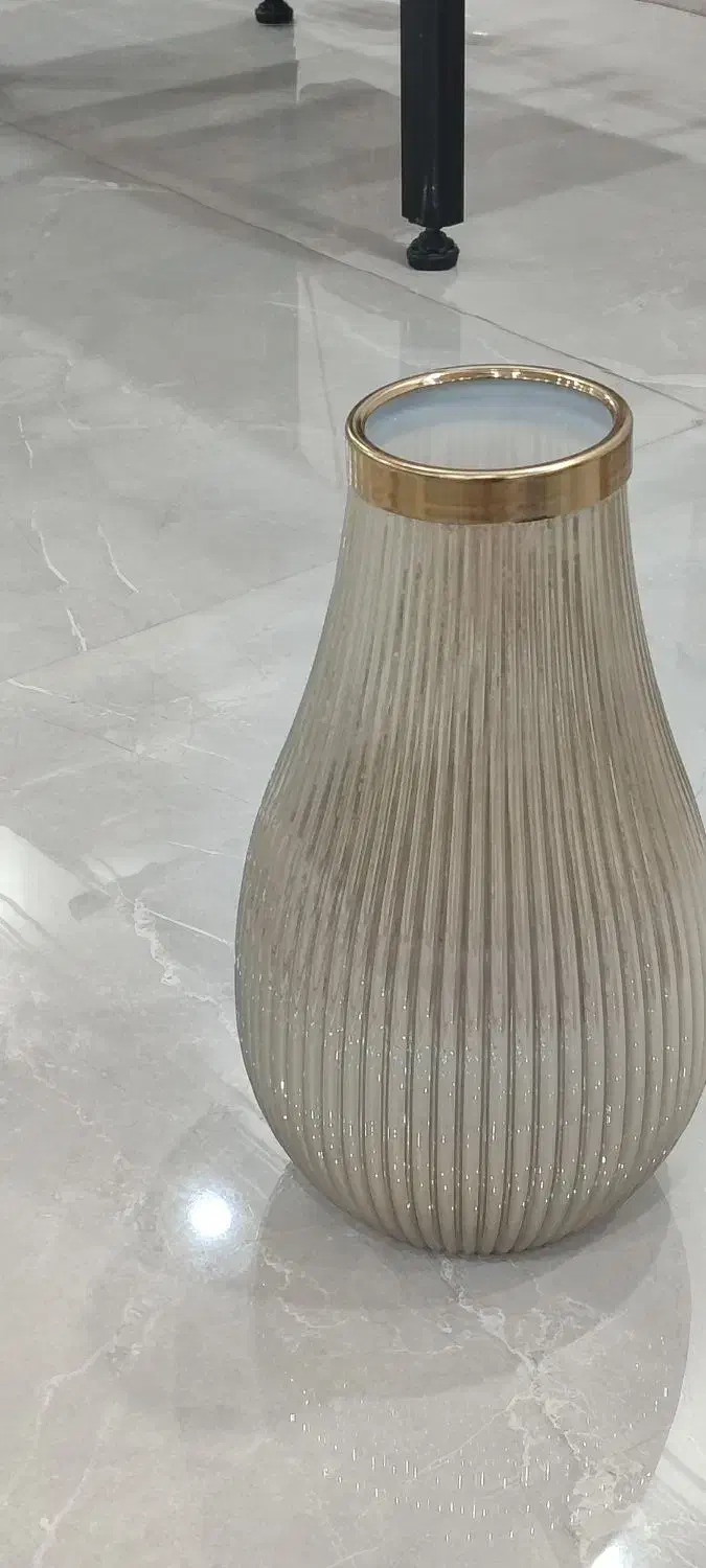 گلدان شیشه ای|گل و گیاه طبیعی|پاکدشت, پاکدشت (مامازند)|دیوار