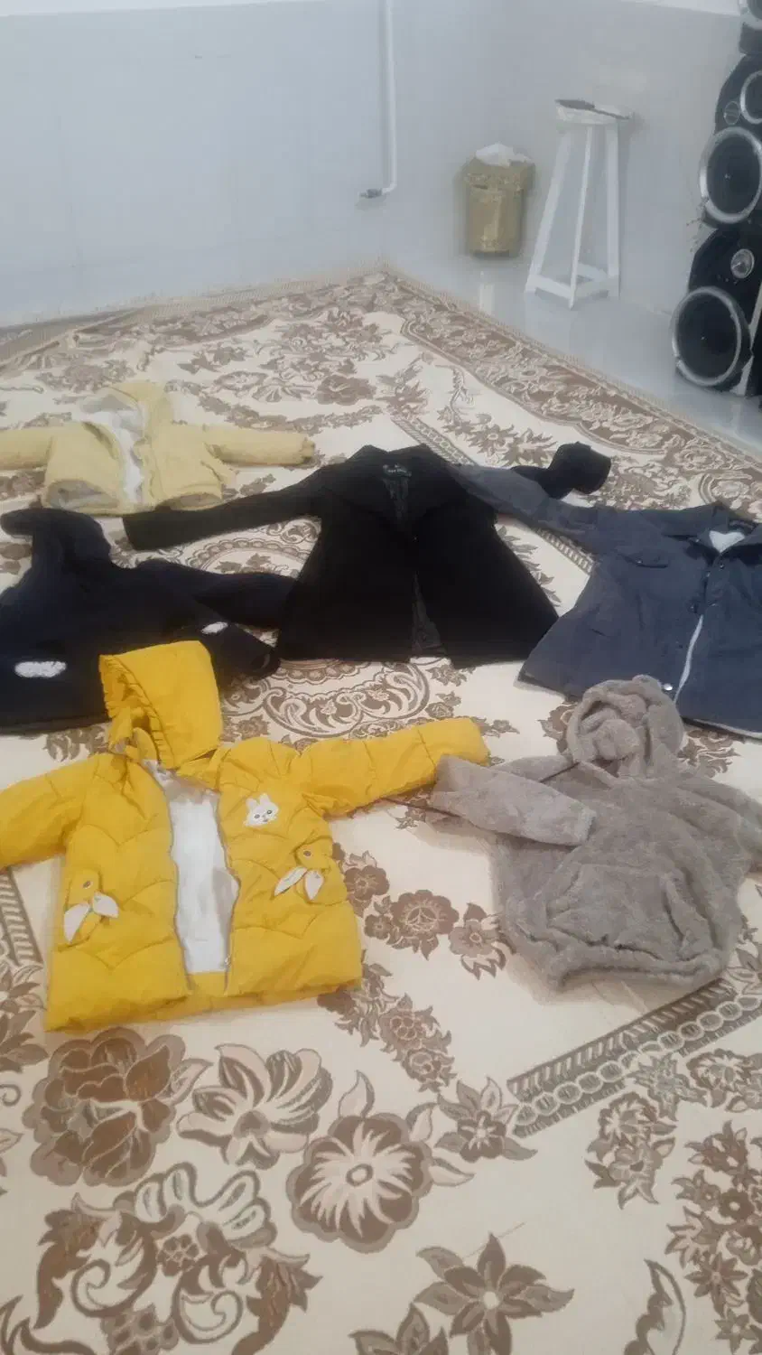 کاپشن دخترانه و پالتو زنانه سالم|لباس|مشهد, توس (بلوار توس)|دیوار