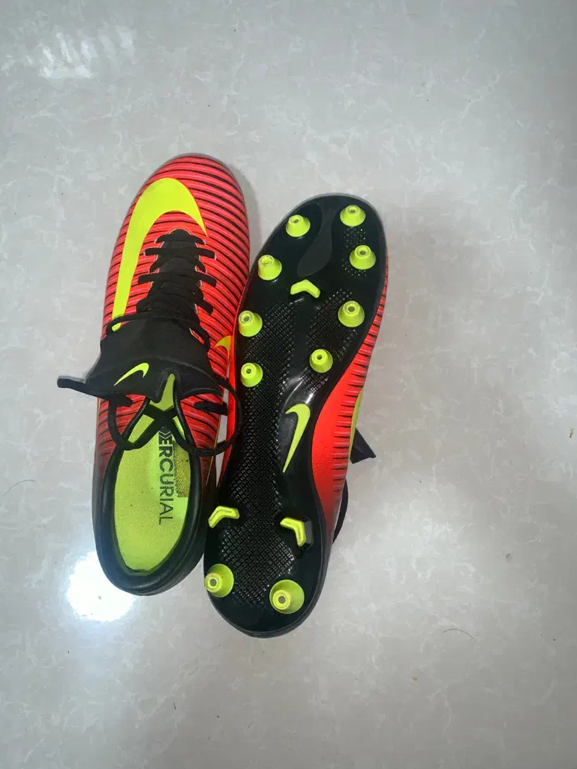 کفش استوک مرکوریال اورجینال|کیف، کفش، کمربند|اصفهان, شیخ اشراق|دیوار