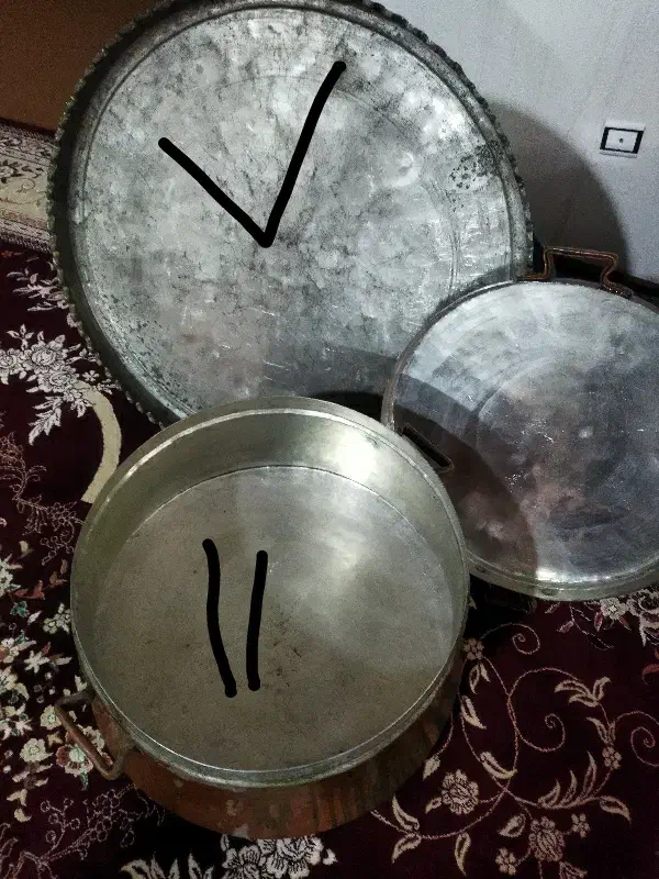 دیگ مسی به وزن 11کیلو وسینی مسی به وزن 7کیلو|کلکسیون اشیاء عتیقه|شاهینشهر, گزبرخوار|دیوار
