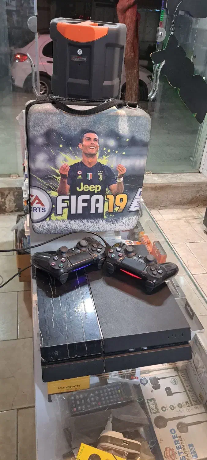 پی اس فور یک ترا کپی خور دو دسته فول گیم در حد|کنسول، بازی ویدئویی و آنلاین|مشهد, شهید علی محمدی|دیوار