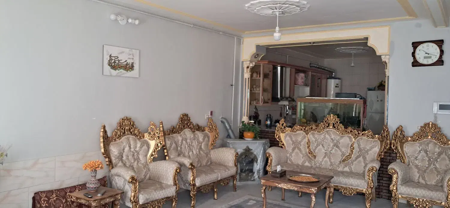 خانه ویلایی دو خوابه|اجارهٔ خانه و ویلا|شیراز, کوشک میدان|دیوار