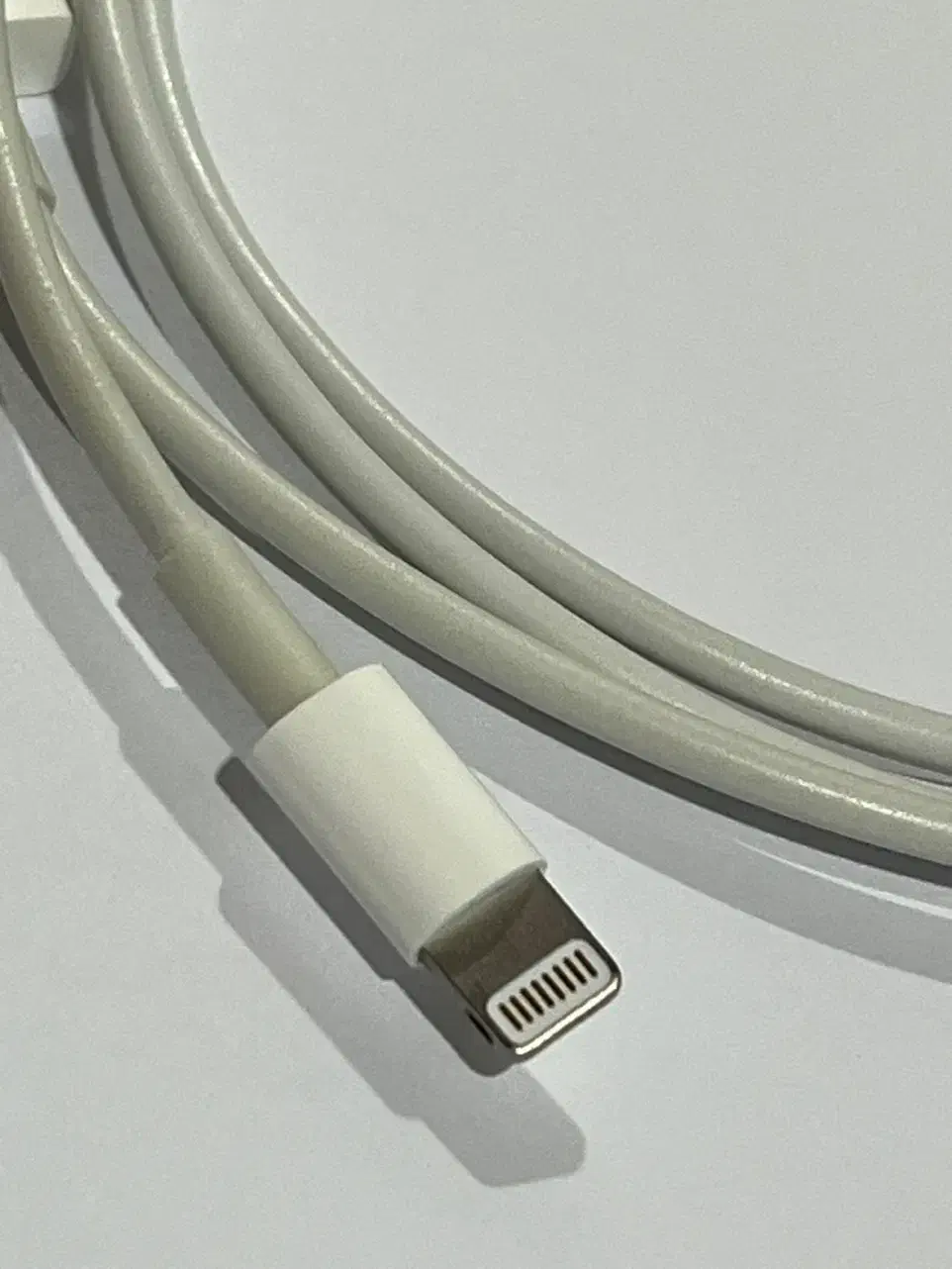 کابل شارژ اورجینال اپل (USB به لایتنینگ)|لوازم جانبی موبایل و تبلت|تهران, مهران (سیدخندان)|دیوار