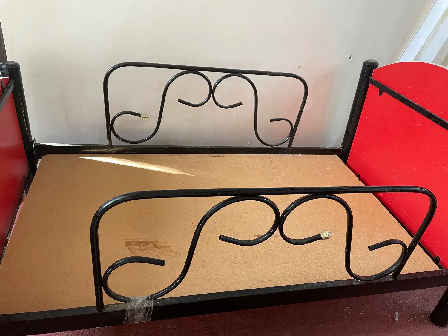 تخت خواب مناسب کودک و‌نوجوان|تخت و سرویس خواب|اهواز, کمپلو جنوبی|دیوار