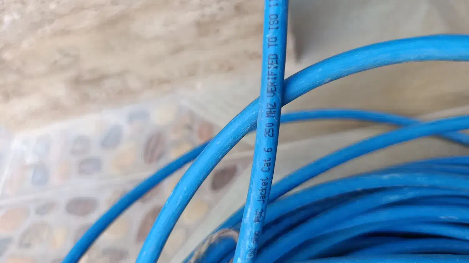 ۳۵ متر کامل ct6|مودم و تجهیزات شبکه|برازجان, |دیوار