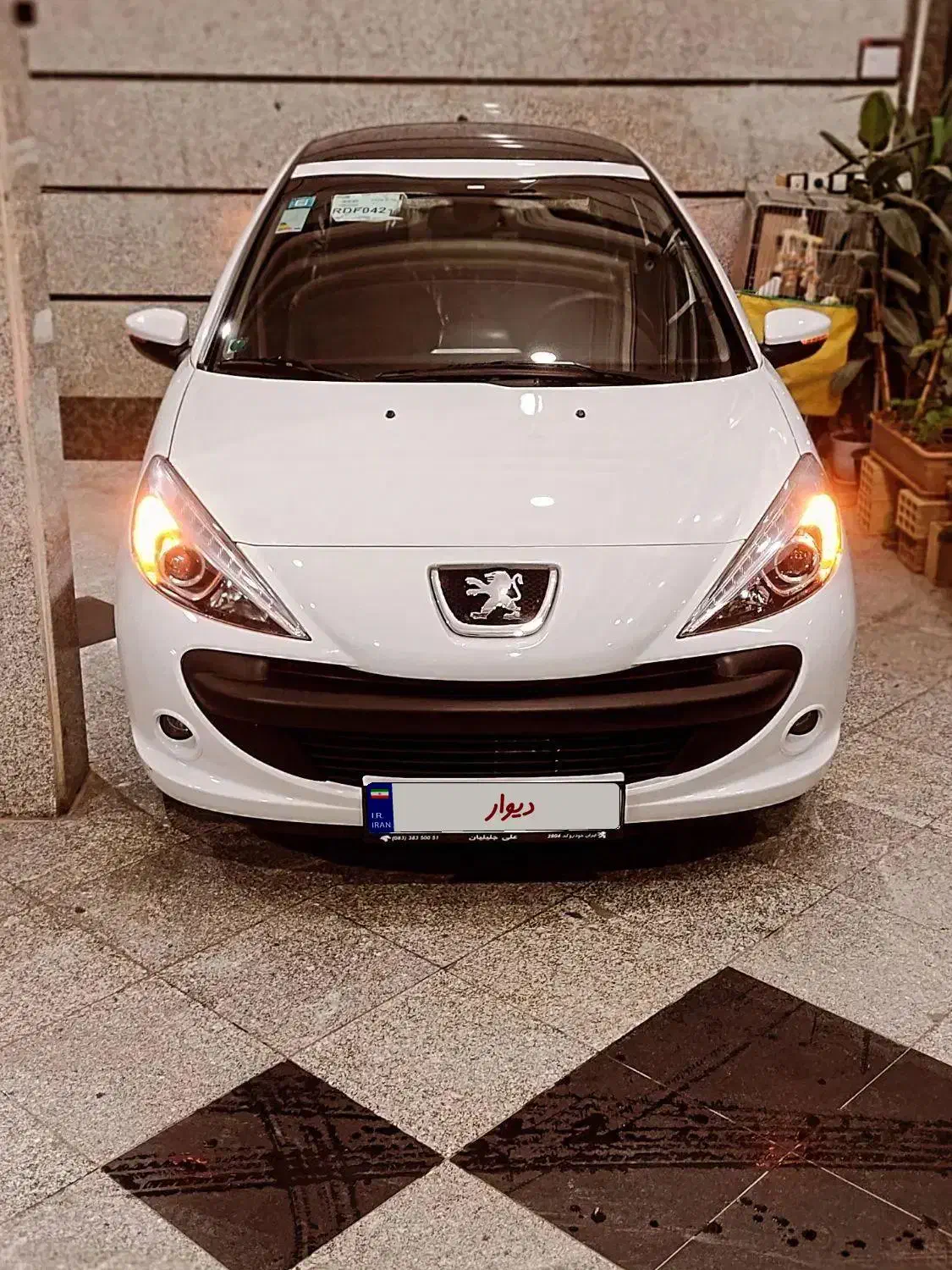 207پانا ارتقاء صندلی چرم مدل 403|خودرو سواری و وانت|کرمانشاه, |دیوار