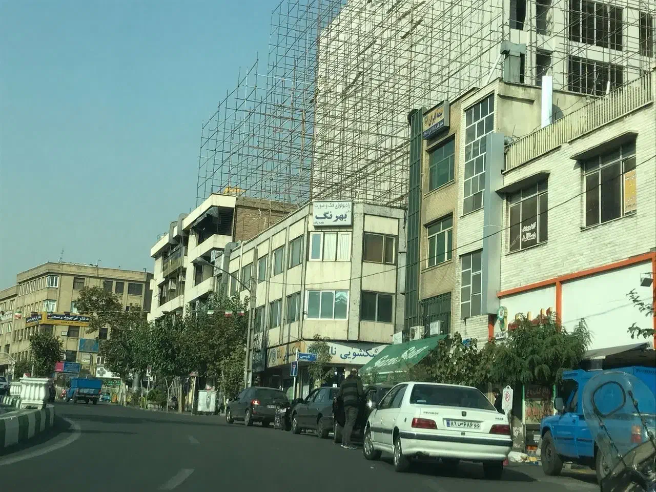 فروش مغازه مناسب همه مشاغل بر سهروردی جنوبی|فروش دفتر کار، اتاق اداری، مطب|تهران, سهروردی|دیوار