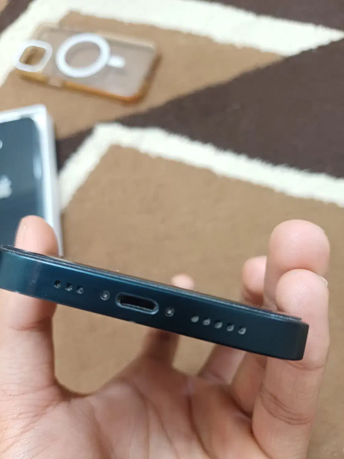 گوشی آیفون 13 پول لازمم بدیل مشکل مالی|موبایل|مشهد, رضاشهر|دیوار