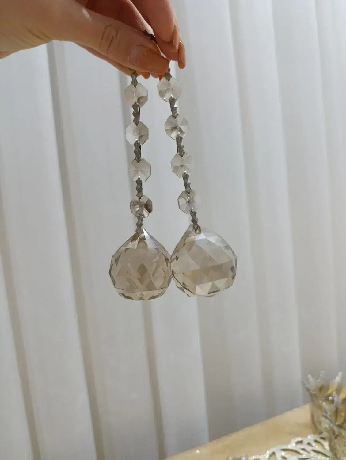 ۱۳ عدد لاله لوستر و اویز همراه لامپ کم مصرف|لوستر و چراغ آویز|سهند, |دیوار