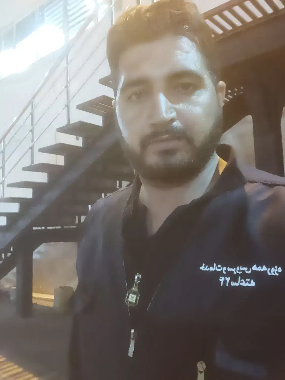 جوشکاری و ساخت شیروانی و راهپله و نبشی کشی و..|خدمات پیشه و مهارت|کرمان, |دیوار