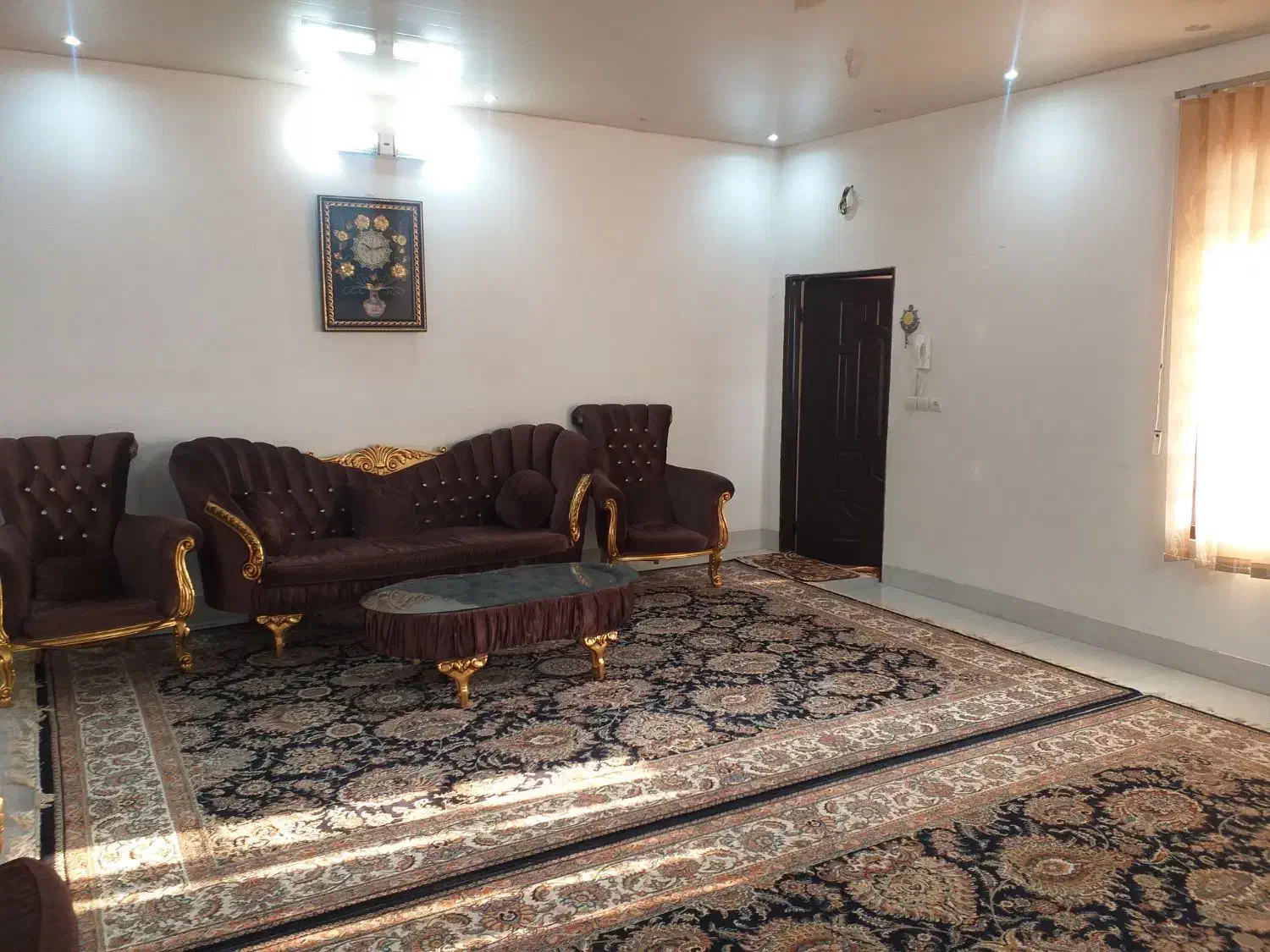 اجاره سوئیت با تمام امکانات همراه با پارکینگ|اجارهٔ کوتاه‌مدت آپارتمان و سوئیت|کاشان, شهرک انقلاب|دیوار
