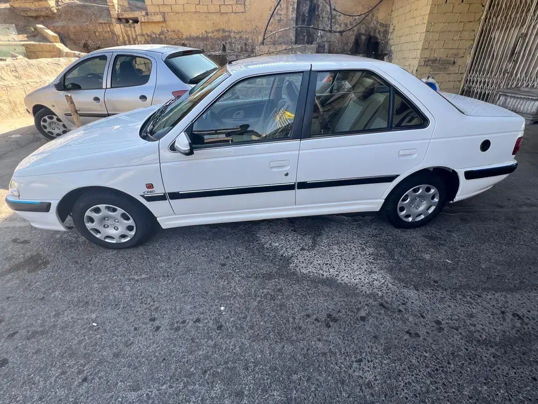 پژو پارس ۹۸دوگانه کارخانه|خودرو سواری و وانت|قم, زنبیل آباد|دیوار