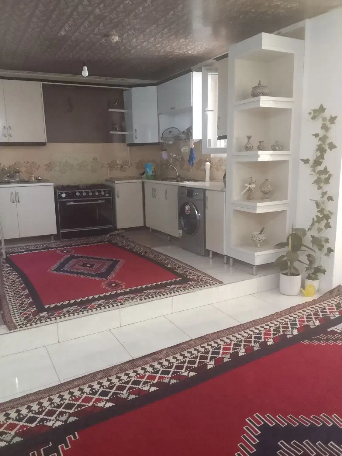 آگهی روزانه و پاره وقت|اجارهٔ کوتاه‌مدت آپارتمان و سوئیت|سیرجان, |دیوار