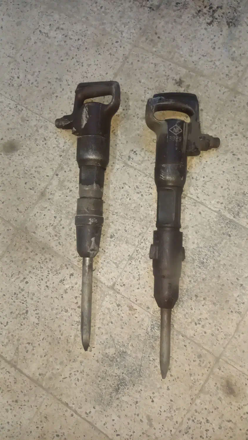 کمپرسور برقی دیزلی هوا باد حفاری چاه معدن تست چکش|خدمات پیشه و مهارت|مشهد, خین عرب|دیوار