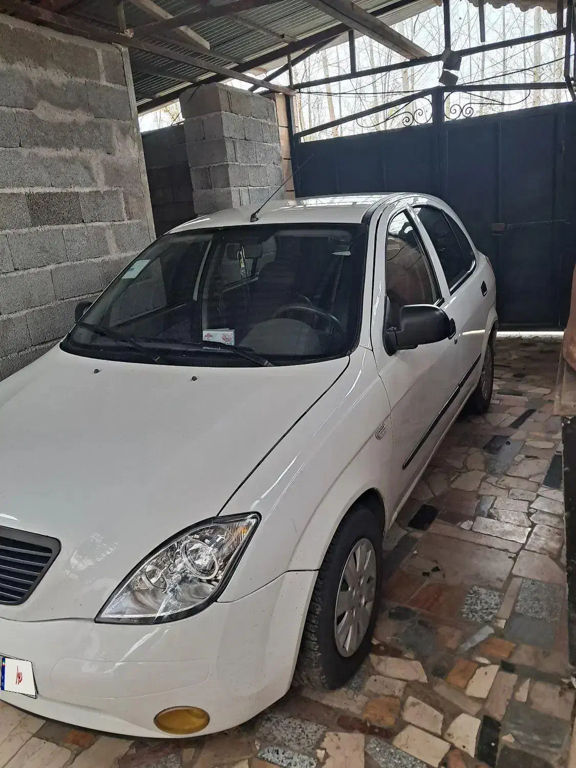 تیبا ۲ هاچبک مدل ۹۴|خودرو سواری و وانت|رشت, گلسار|دیوار