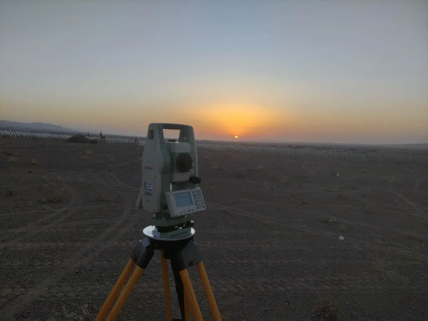 نقشه برداری UTM یو تی ام|خدمات پیشه و مهارت|ماهدشت, |دیوار