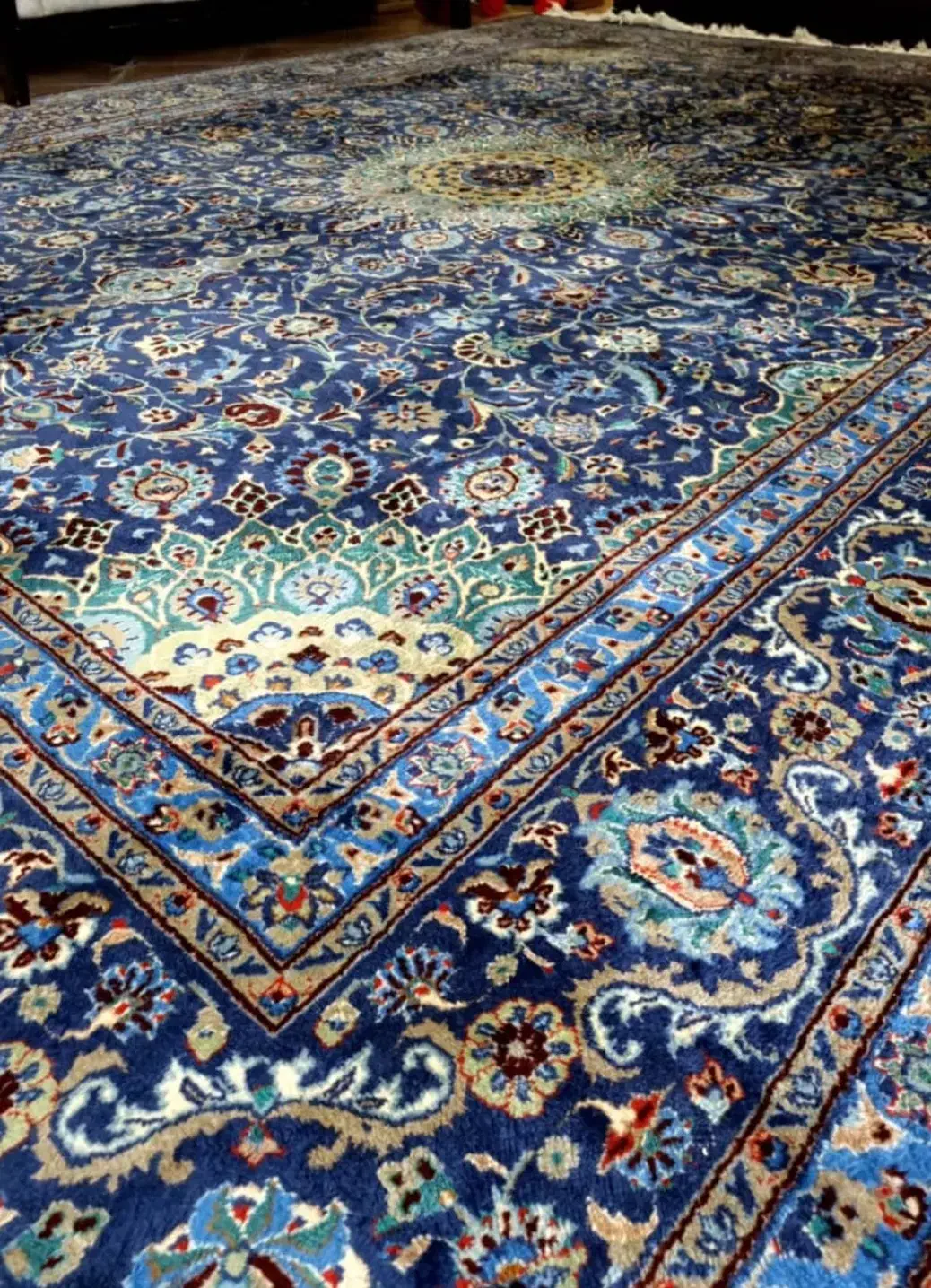 فرش دستباف  کارکرده|فرش|شیراز, قدوسی غربی|دیوار