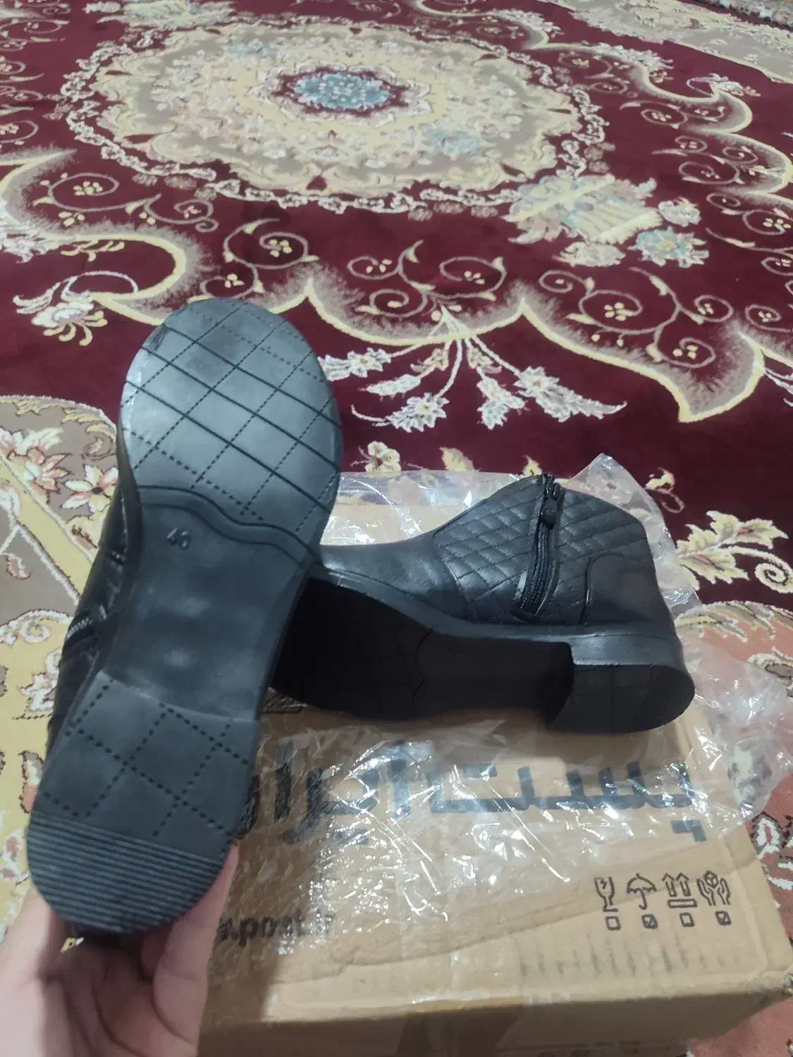 نیم پوت جنس چرم|کیف، کفش، کمربند|خوی, |دیوار