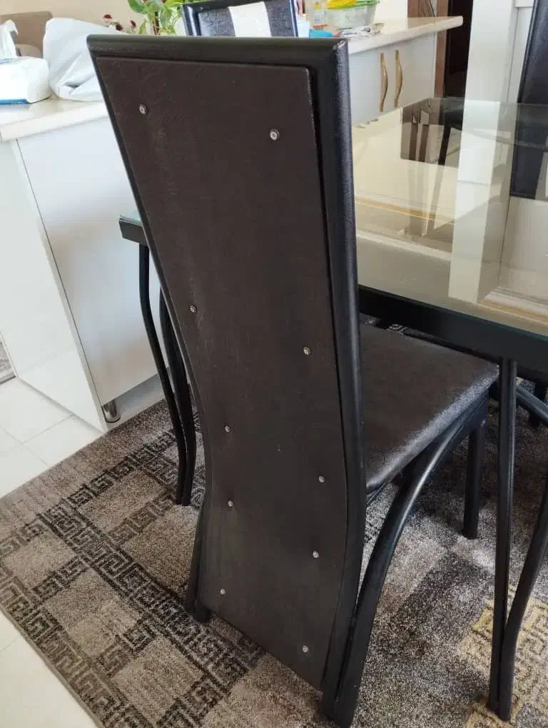 میزغذاخوری ۴ نفره تمیز|میز و صندلی غذاخوری|ارومیه, |دیوار