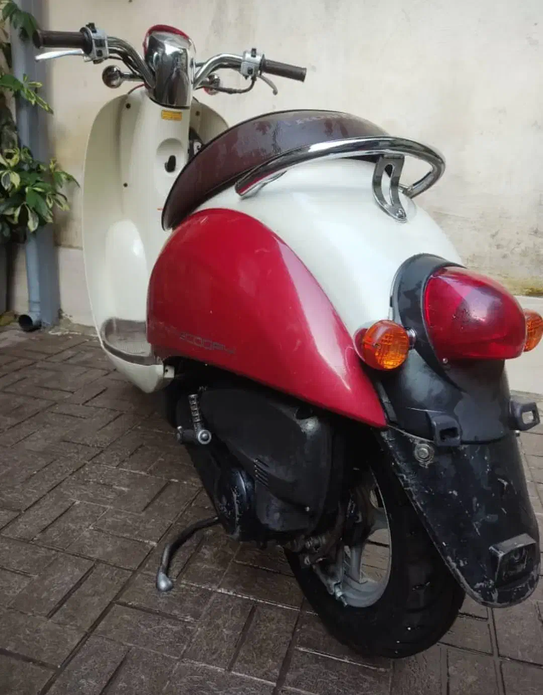 موتور پاکشتی|موتورسیکلت|رشت, کوی بیانی|دیوار