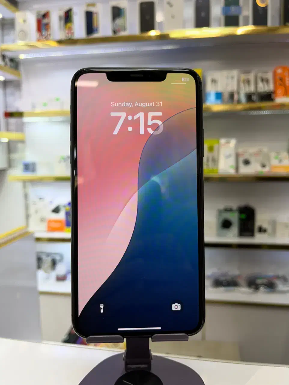 آیفون ۱۳ - ۱۲۸ گیگ|موبایل|رشت, معلم|دیوار