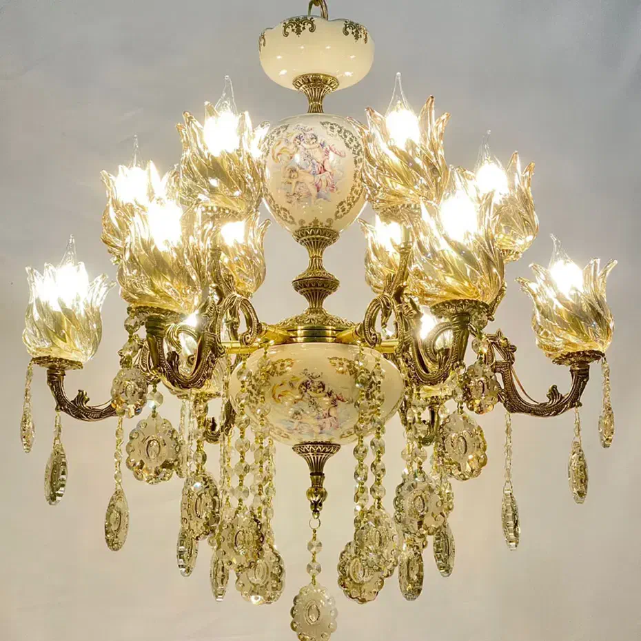 لوستر ۶شاخه سرامیک لامپا درجه یک امامزاده حسن|لوستر و چراغ آویز|تهران, امام زاده حسن|دیوار