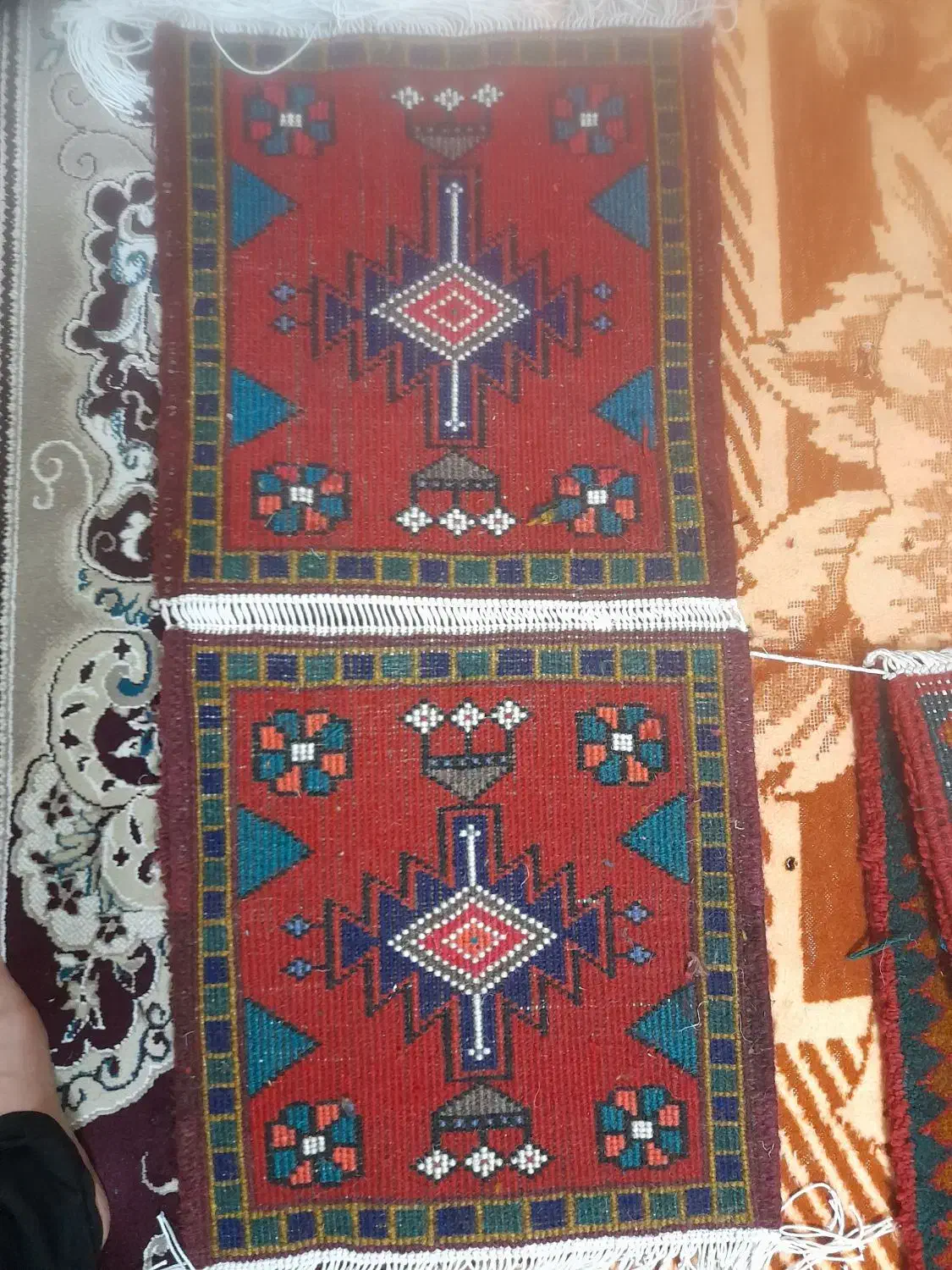 فرش روصندلی ماشین|فرش|بستان آباد, |دیوار