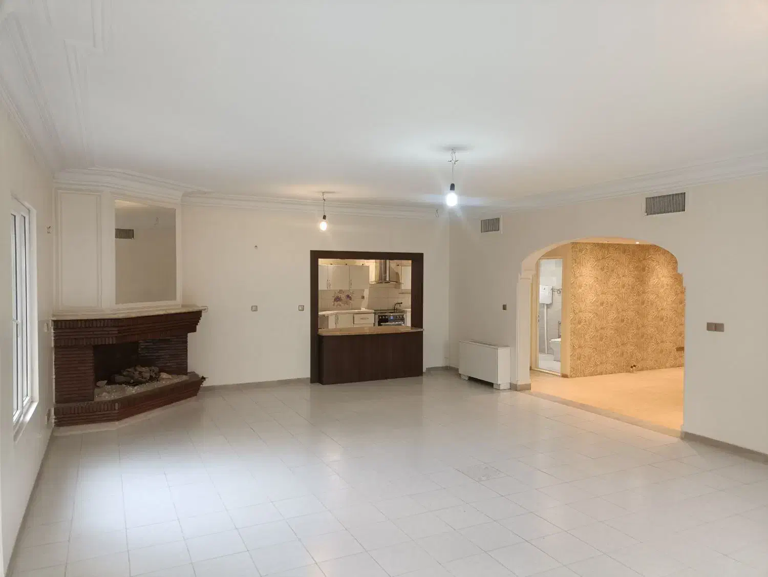 فرمانیه شرقی مهماندوست ۲۰۰ متر چندساله