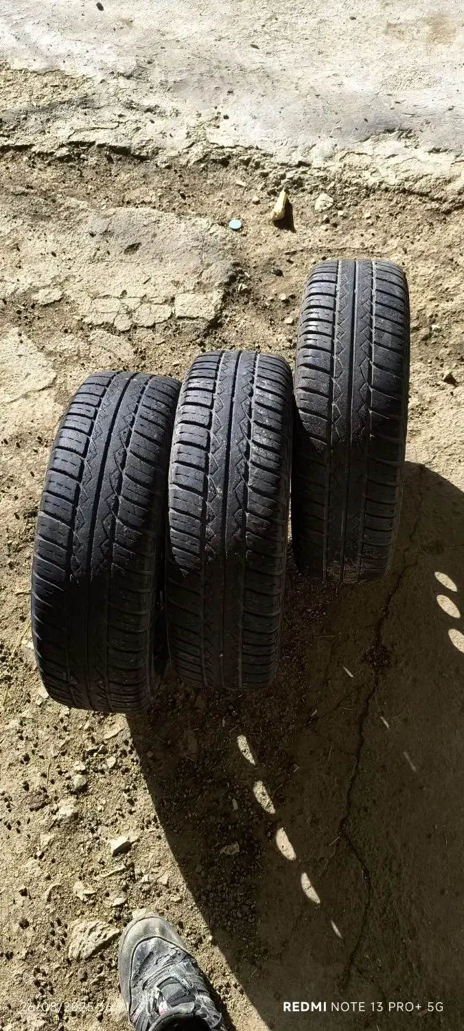 لاستیک پراید با رینگ|قطعات یدکی و لوازم جانبی|کوهرنگ, |دیوار