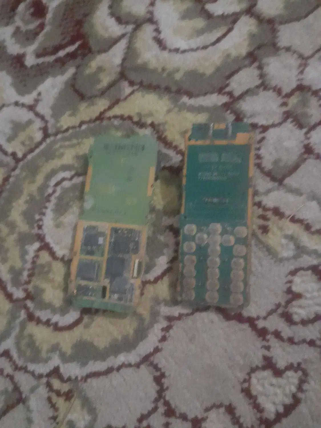 مقداری برد گوشی برای فروش|لوازم جانبی موبایل و تبلت|بم, |دیوار