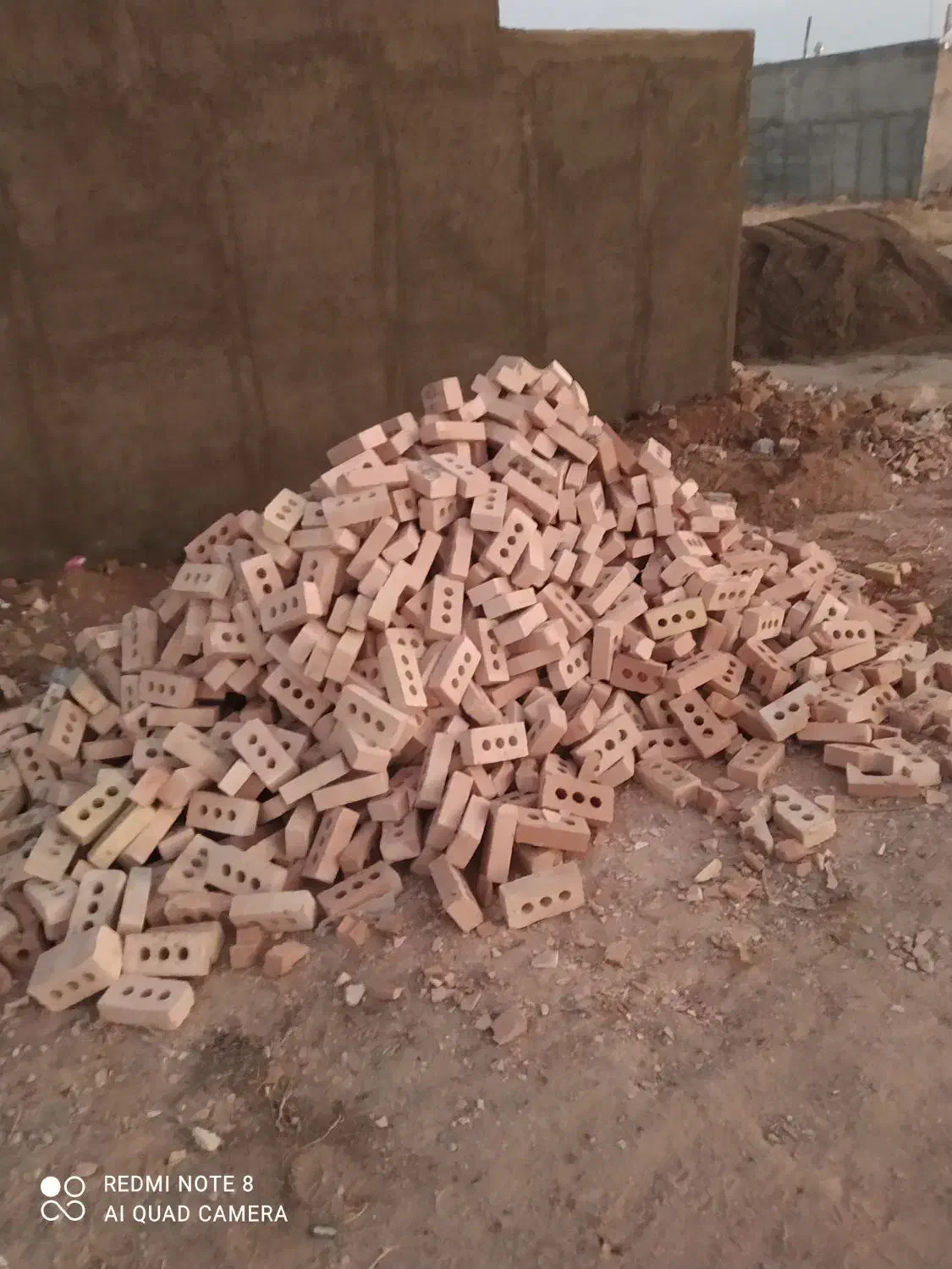 آجر سه سوراخ وایقان|مصالح و تجهیزات ساختمان|اهر, |دیوار